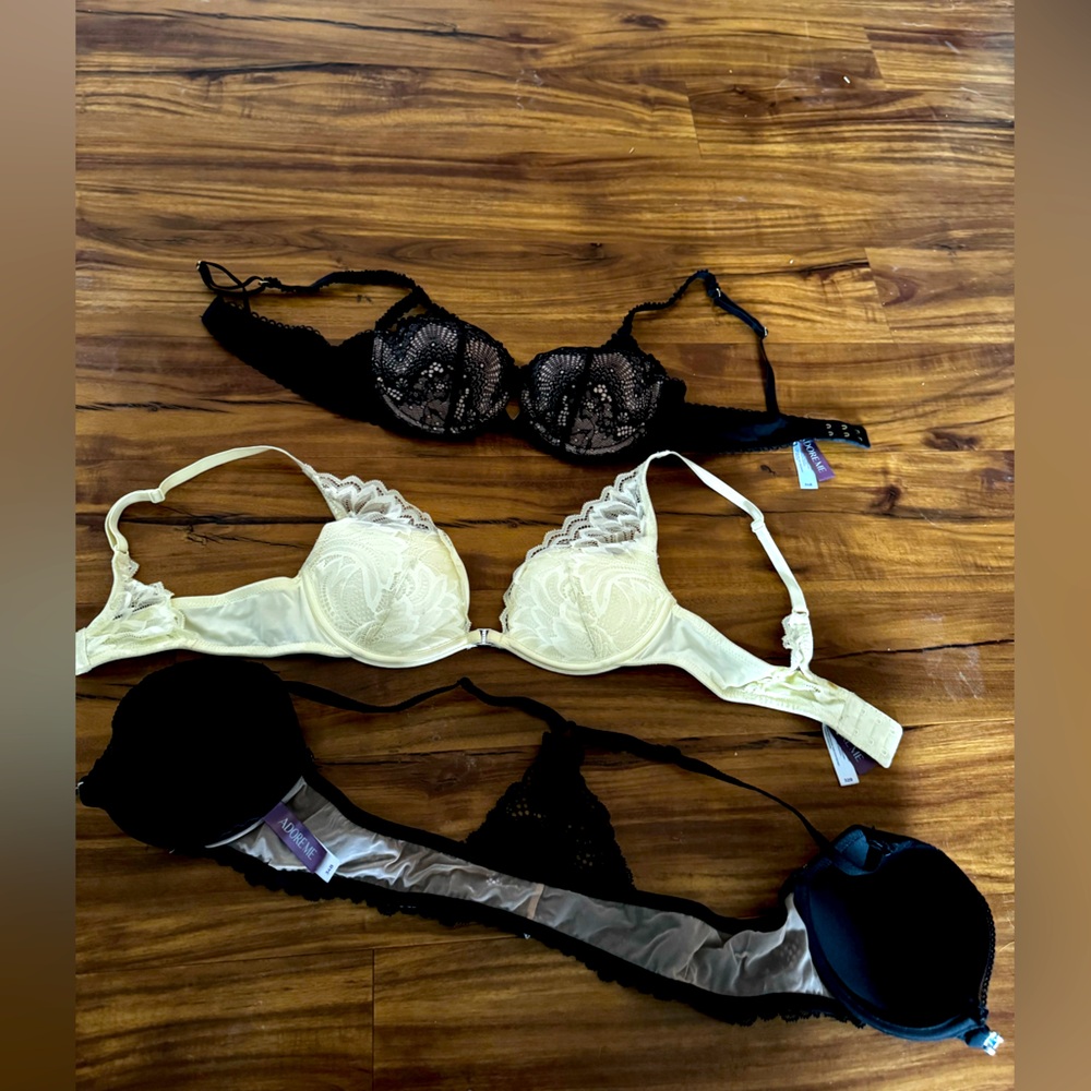 3 adore me bras like new condition